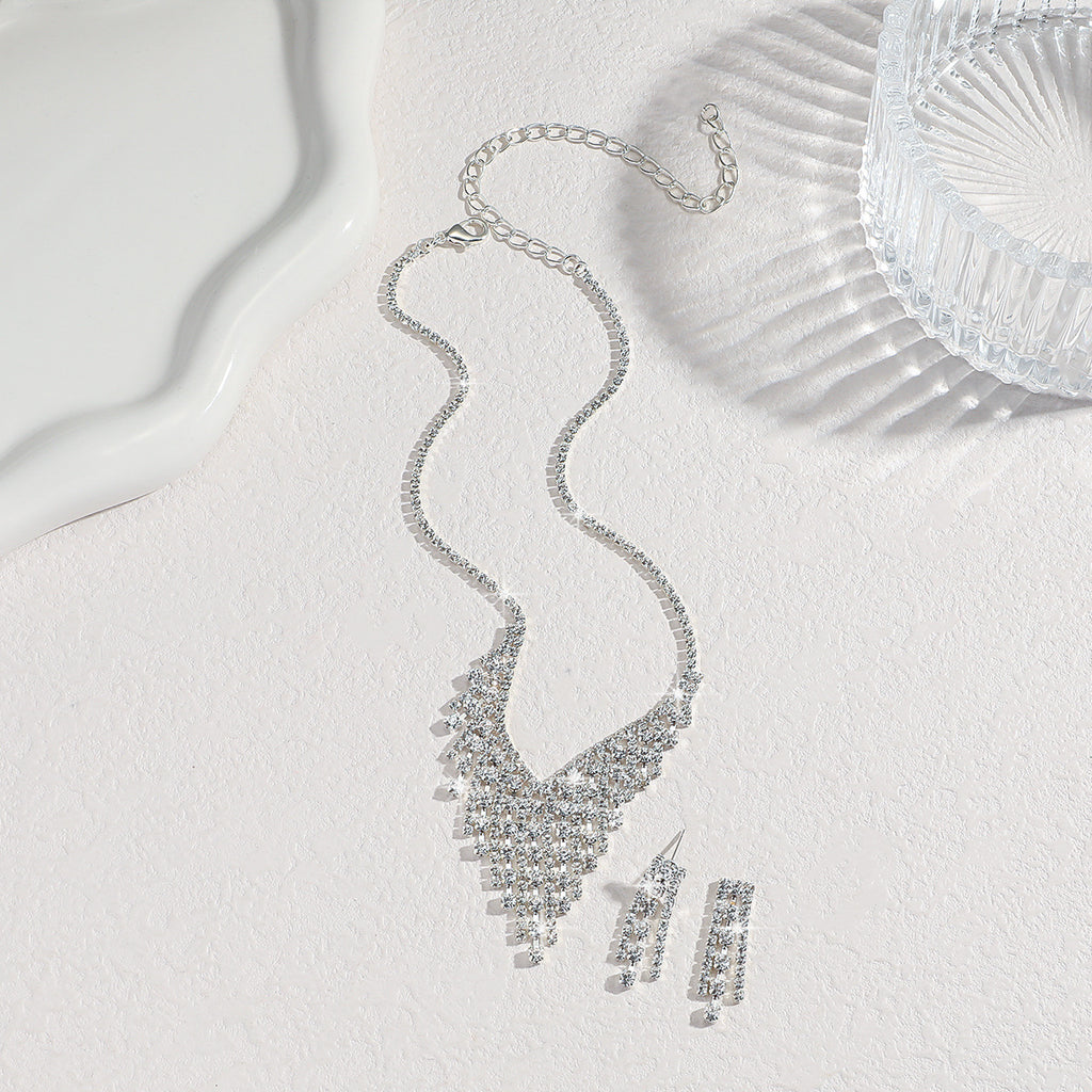 Women's Silver Earrings And Necklace Set