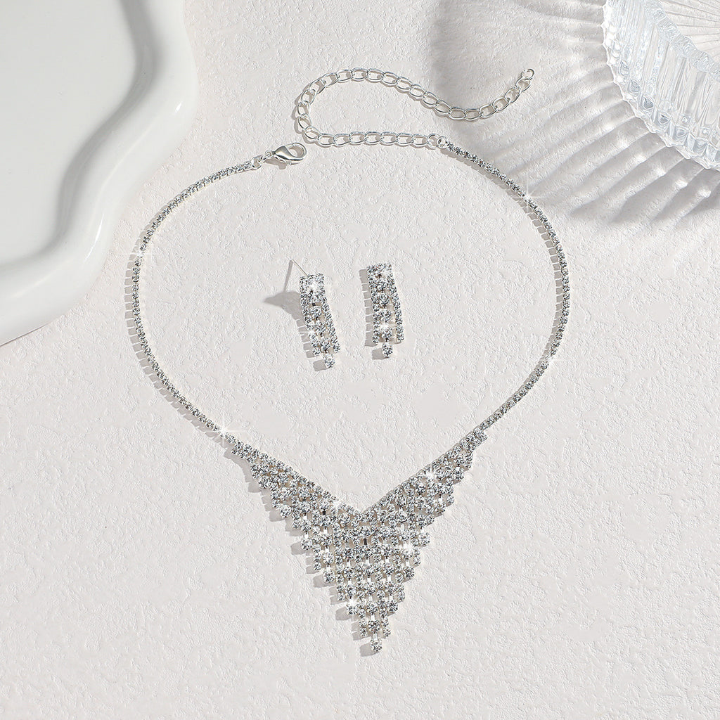 Women's Silver Earrings And Necklace Set
