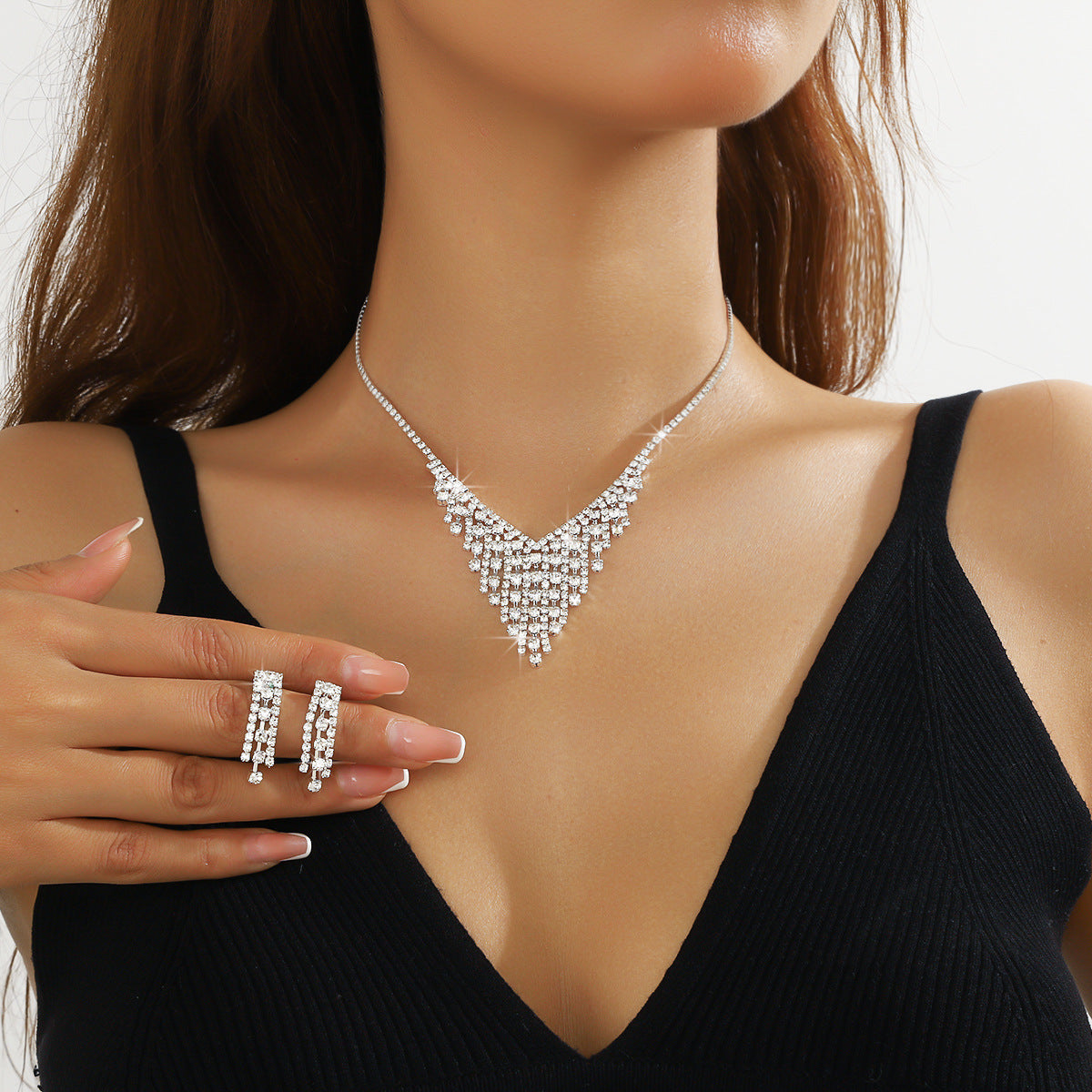 Women's Silver Earrings And Necklace Set