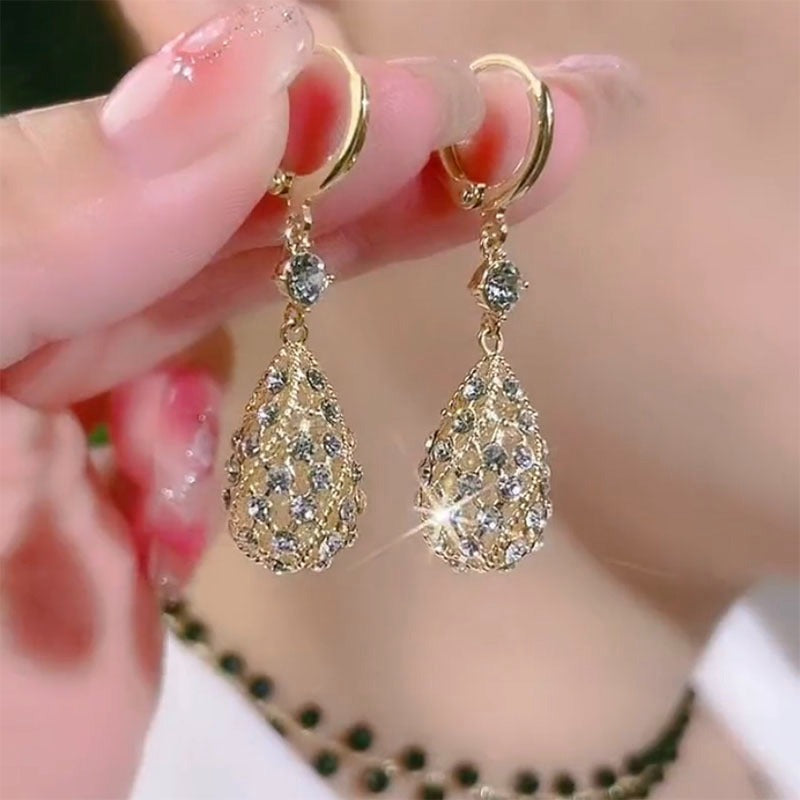 Super Flash Diamond-encrusted Water Drop Earrings Niche