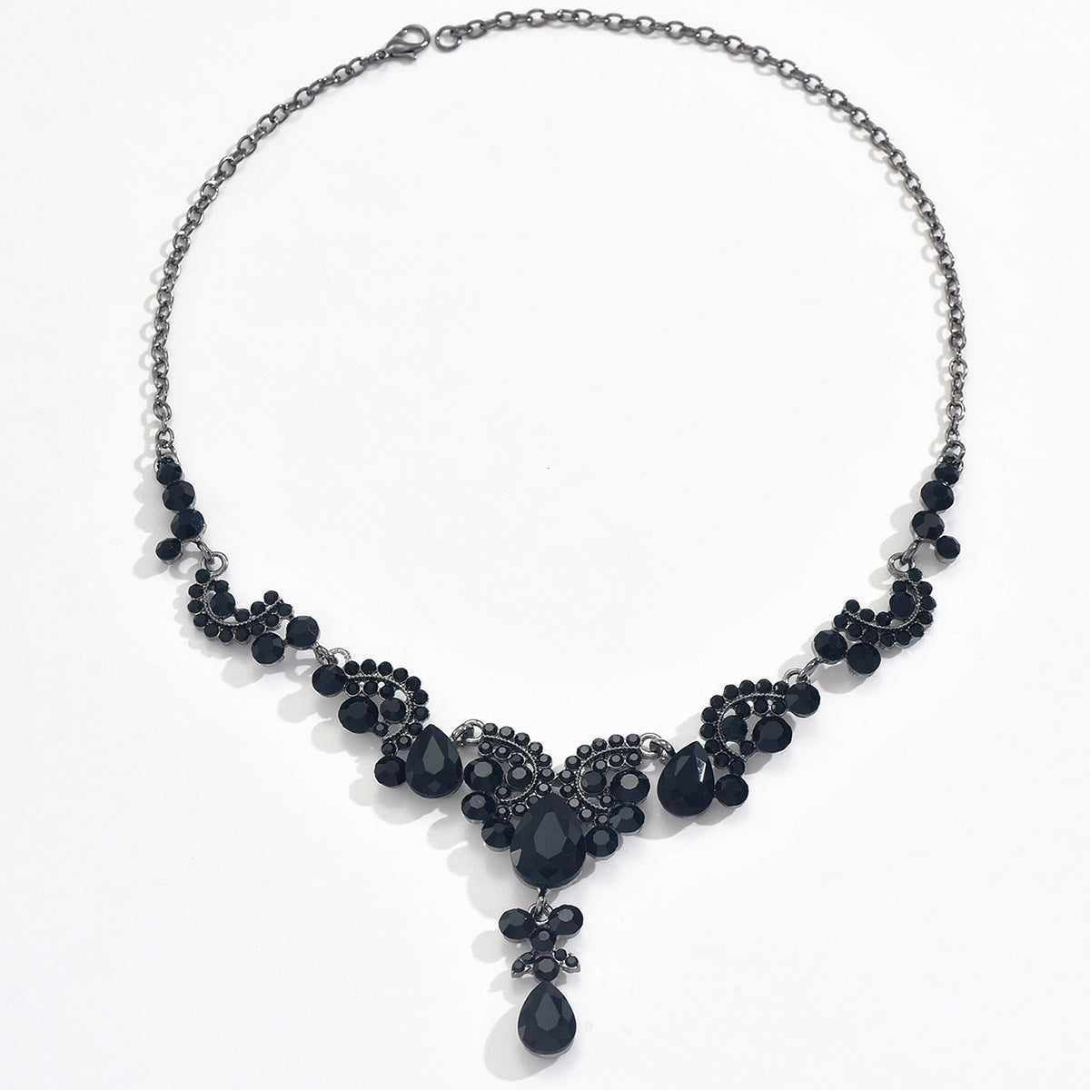 Vintage High-end Clavicle Necklace For Women