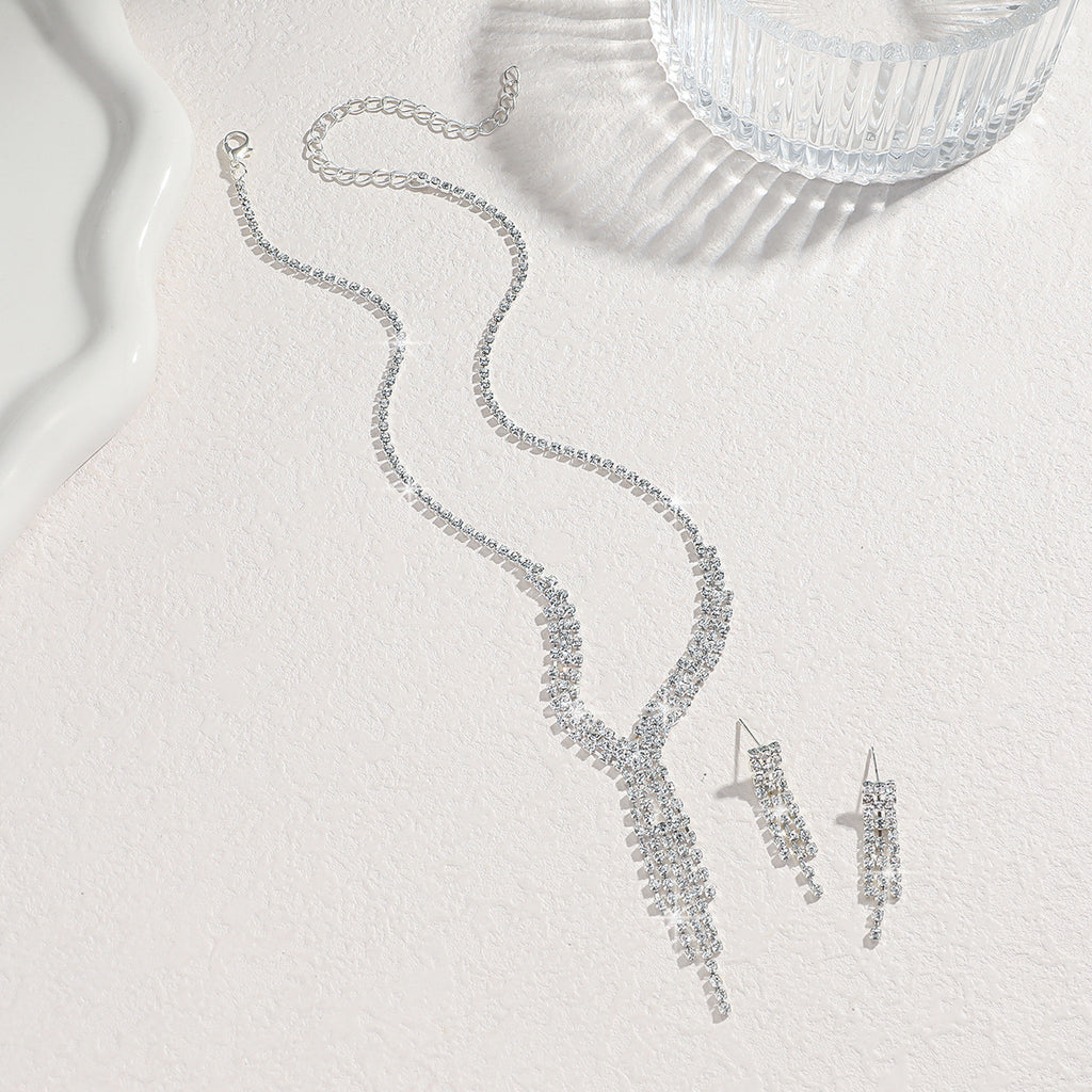 Graceful Personality Necklace And Earrings Suite