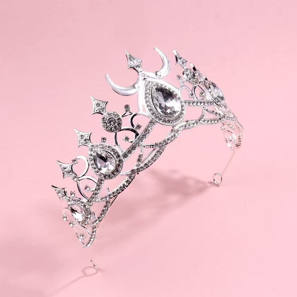 Sleek And Elegant Crown Bridal Headpiece